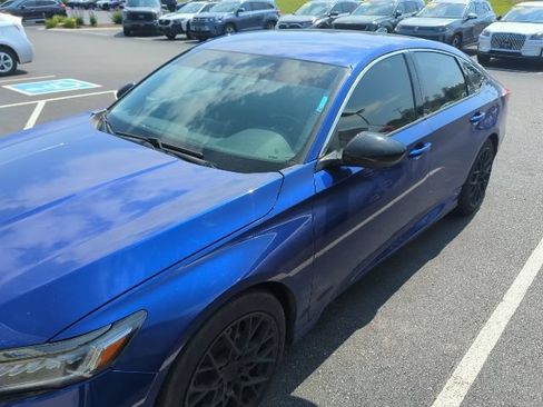 Used 2021 Honda Accord Sport Special Edition image 3