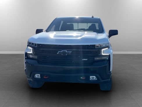 Used 2022 Chevrolet Silverado 1500 LT Trail Boss w/ Convenience Package II AWD/4WD image 2