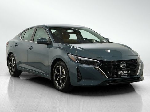 Used 2024 Nissan Sentra SV image 7