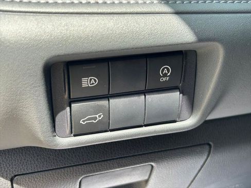 Certified 2026 Toyota Highlander XLE AWD/4WD image 28