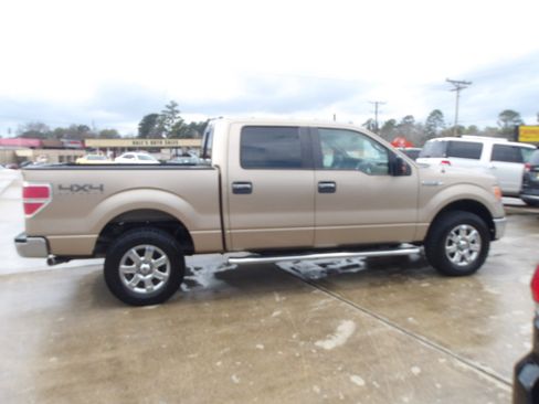 Used 2014 Ford F150 XLT w/ Equipment Group 302A Luxury image 5