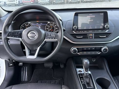 Used 2020 Nissan Altima 2.5 S FWD image 7