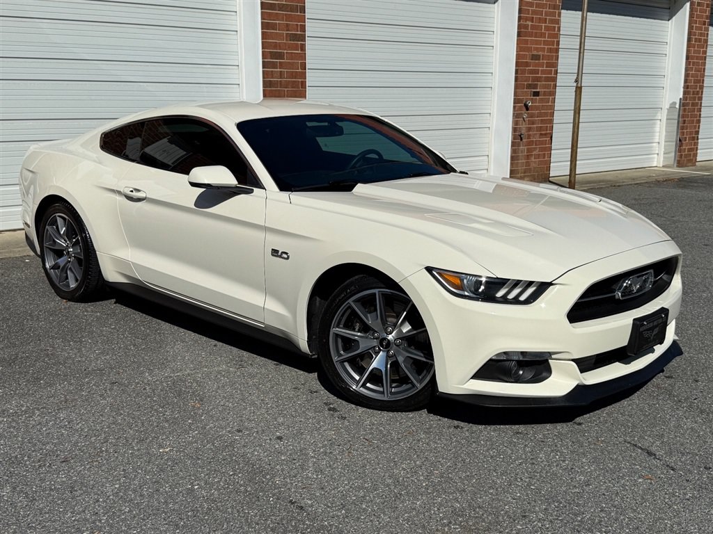 Used 2015 Ford Mustang 50 Years RWD image 25