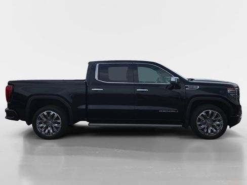 Used 2024 GMC Sierra 1500 Denali w/ Denali Reserve Package AWD/4WD image 6