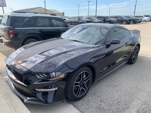 Used 2022 Ford Mustang GT Premium w/ Equipment Group 401A RWD image 2
