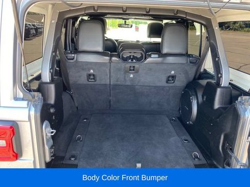 Used 2021 Jeep Wrangler Unlimited Sahara AWD/4WD image 21