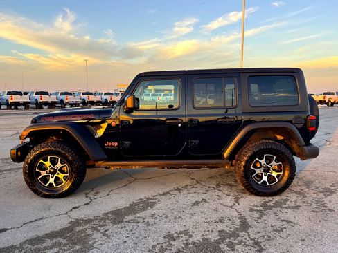 Used 2021 Jeep Wrangler Unlimited Rubicon w/ Steel Bumper Group image 11