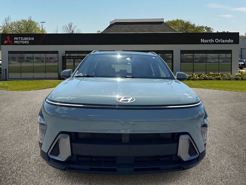 Used 2024 Hyundai Kona SEL AWD/4WD image 8