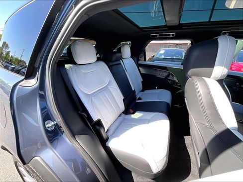 New 2026 Land Rover Range Rover Sport Dynamic SE AWD/4WD image 27