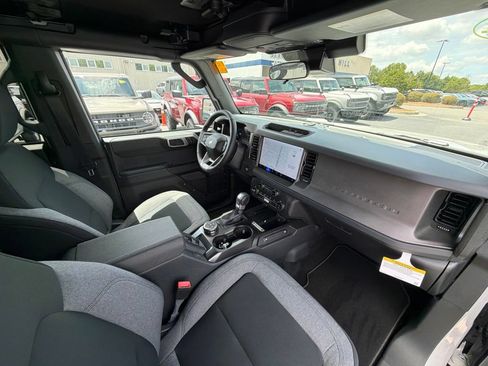 New 2026 Ford Bronco Big Bend AWD/4WD image 14