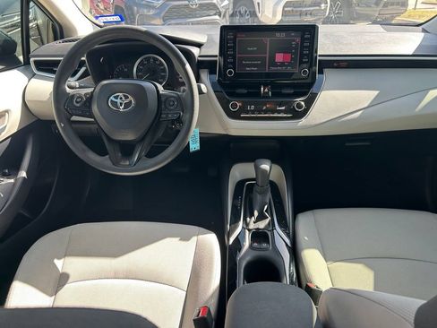 Used 2020 Toyota Corolla LE FWD image 15