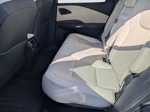 Used 2025 Lexus RX 350 Premium Plus image 18