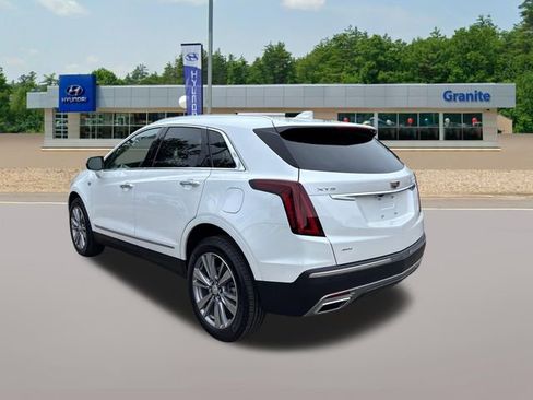 Used 2025 Cadillac XT5 Premium Luxury image 3