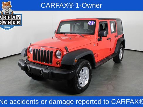 Used 2013 Jeep Wrangler Unlimited Sport image 2