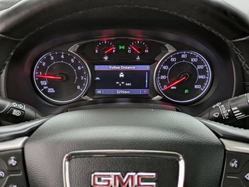 Used 2024 GMC Terrain SLT AWD/4WD image 33