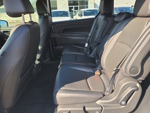Certified 2023 Honda Odyssey Sport image 13
