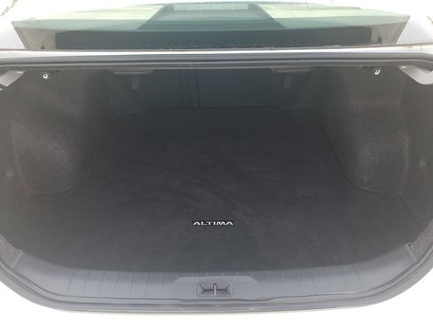 Used 2021 Nissan Altima 2.5 SV AWD/4WD image 7