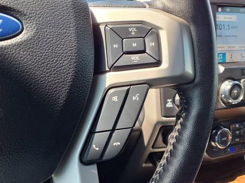 Used 2019 Ford F150 Lariat AWD/4WD image 17