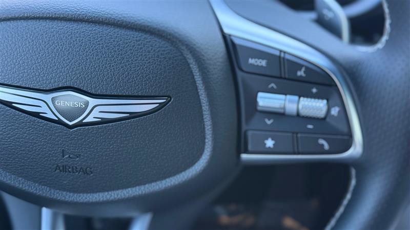 Used 2025 Genesis G70 2.5T AWD/4WD image 25