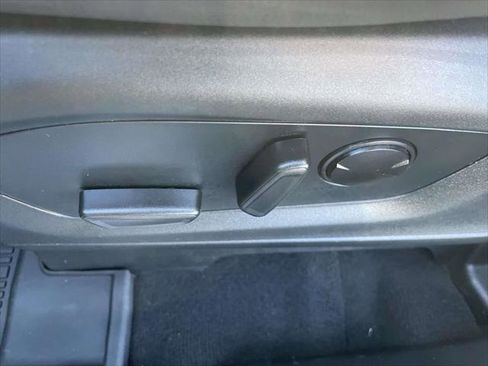 Used 2023 Ford Explorer ST-Line w/ Class IV Trailer Tow Package image 14