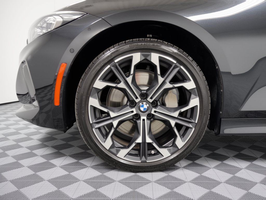 Certified 2026 BMW 330i Sedan RWD image 13