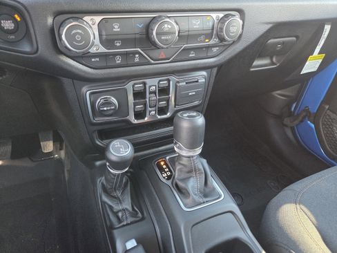 New 2026 Jeep Wrangler Unlimited Sport image 10