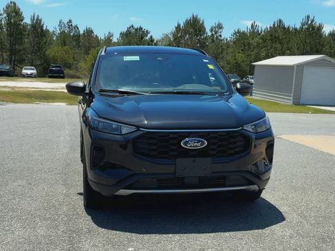 Used 2025 Ford Escape ST-Line AWD/4WD image 3