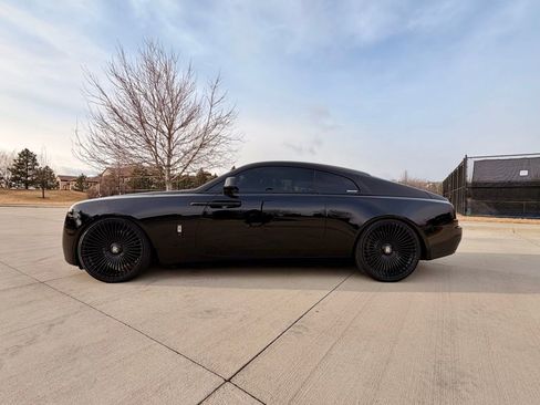 Used 2016 Rolls-Royce Wraith image 21