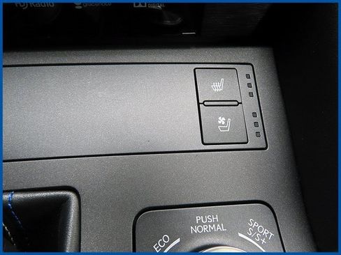 Used 2017 Lexus RC F image 18