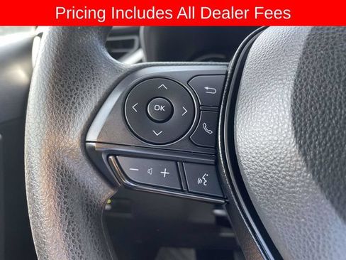 Used 2024 Toyota RAV4 XLE AWD/4WD image 25