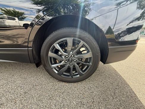 Used 2023 Chevrolet Equinox RS w/ RS Leather Package AWD/4WD image 31
