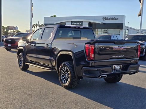 Used 2022 GMC Sierra 1500 AT4 w/ AT4 Premium Package image 7