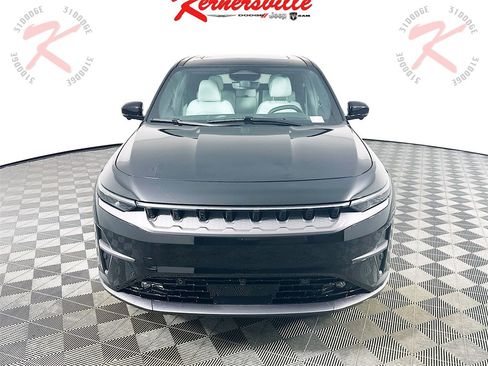 New 2025 Jeep Wagoneer S Limited image 2