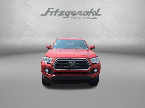 Used 2023 Toyota Tacoma SR5 w/ Technology Package AWD/4WD image 2