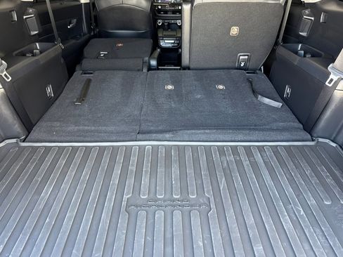 Used 2024 Toyota Grand Highlander AWD image 34