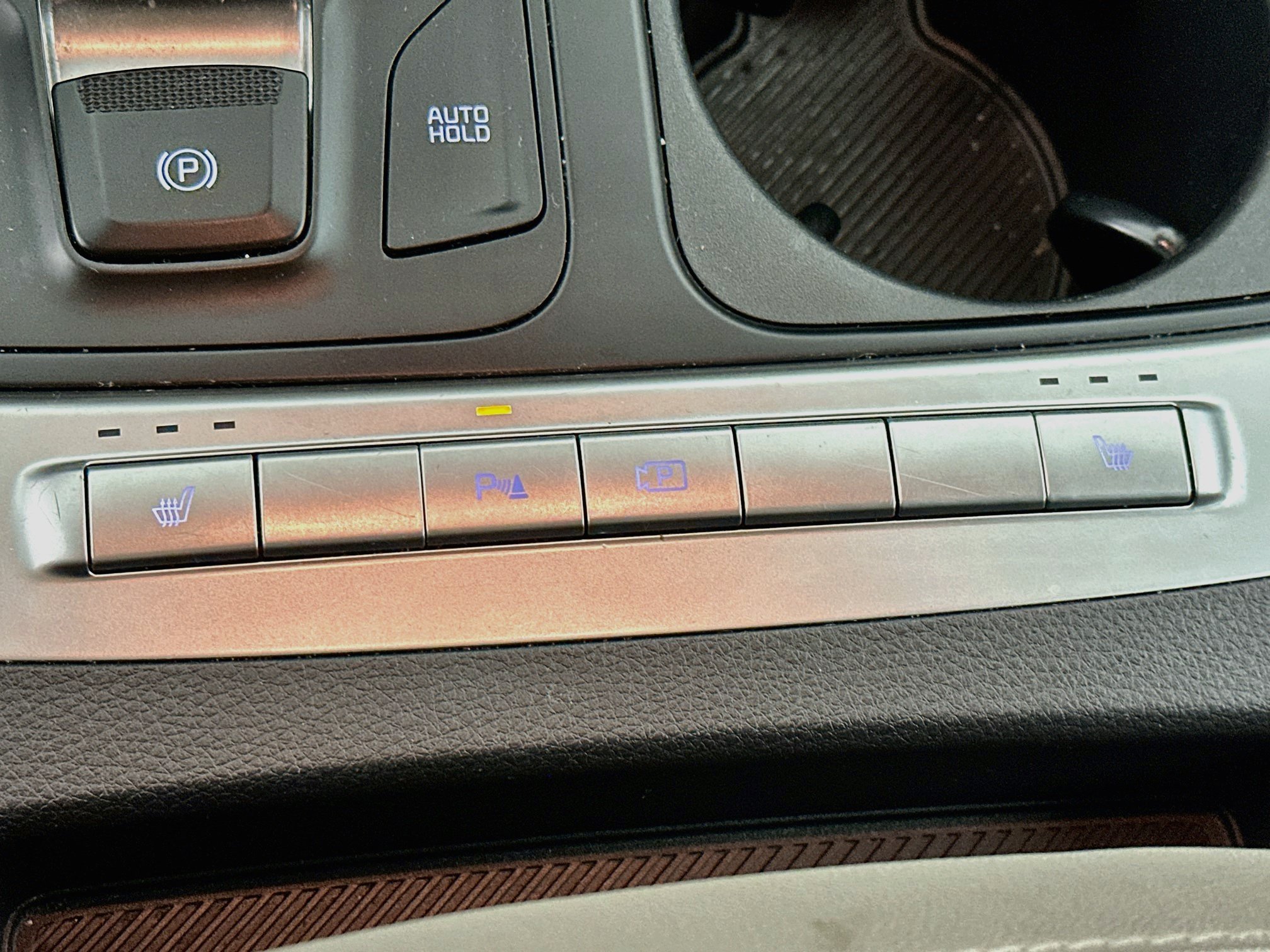 Used 2026 Kia Carnival FWD image 26