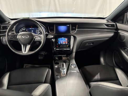Certified 2025 INFINITI QX55 Luxe w/ Cargo Package AWD/4WD image 4