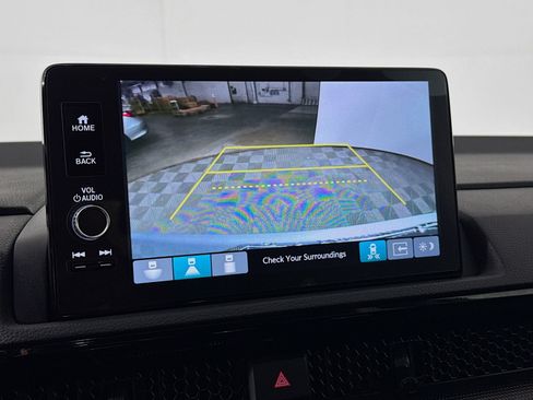 Used 2024 Honda CR-V EX-L image 17