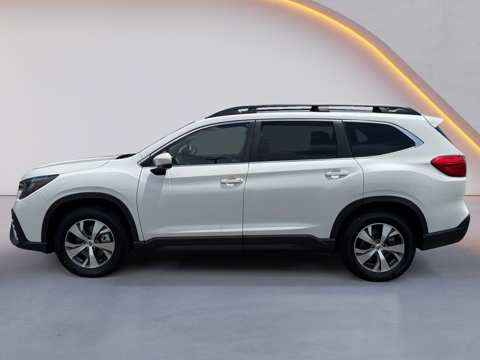 Used 2025 Subaru Ascent Premium AWD/4WD image 6