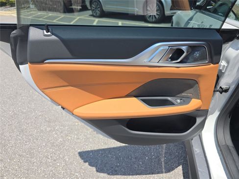 Certified 2025 BMW i4 eDrive40 w/ Premium Package RWD image 14