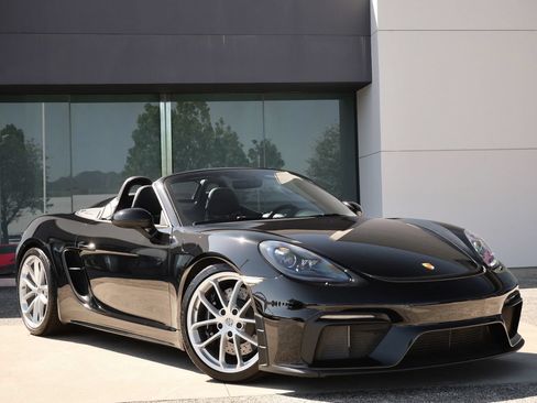 Used 2023 Porsche 718 Boxster Spyder w/ Light Design Package RWD image 1