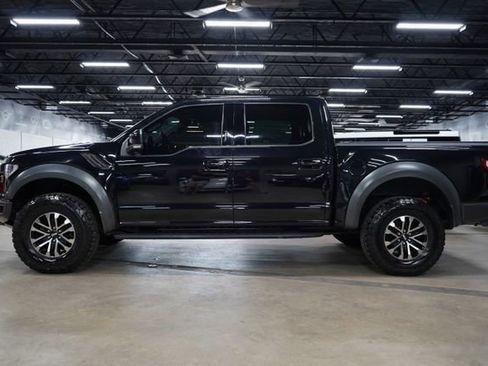 Used 2019 Ford F150 Raptor w/ Equipment Group 802A Luxury AWD/4WD image 2