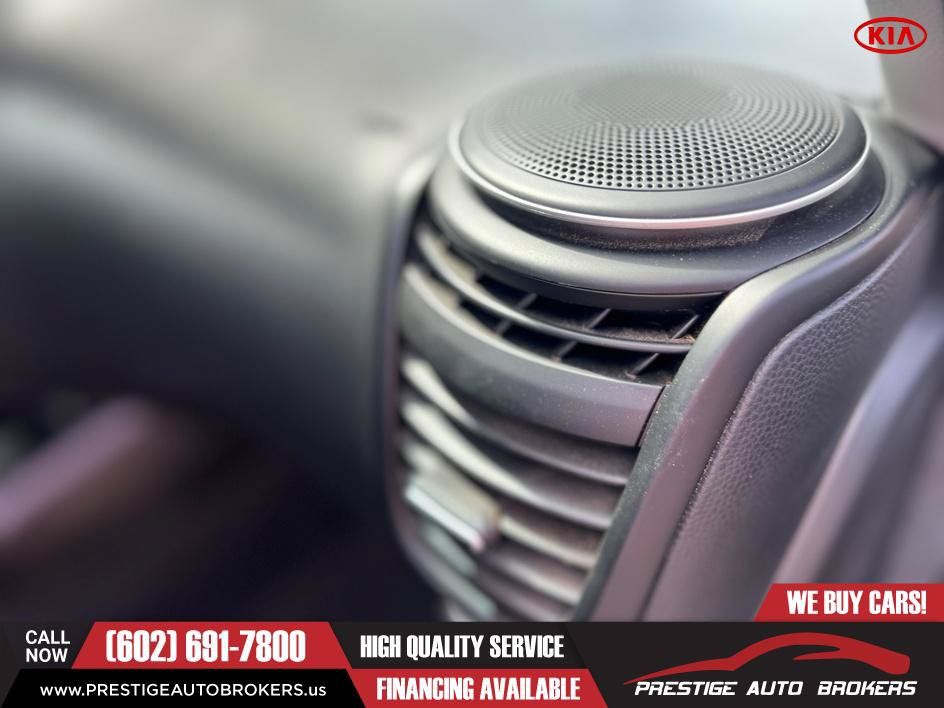 Used 2019 Kia Soul + FWD image 26