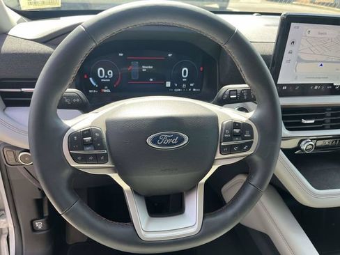 New 2026 Ford Explorer Active w/ Active Comfort Package AWD/4WD image 13