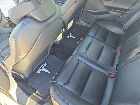 Used 2020 Tesla Model S Long Range image 14