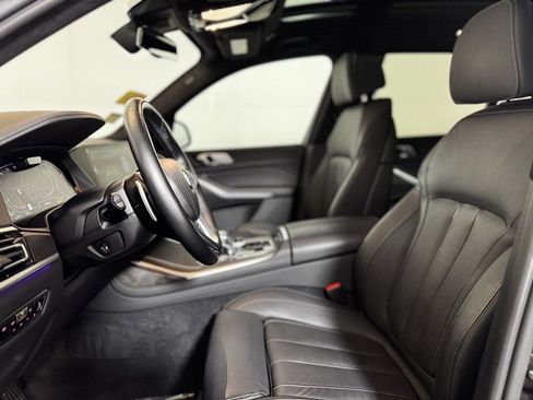 Used 2022 BMW X7 xDrive40i w/ Executive Package image 13