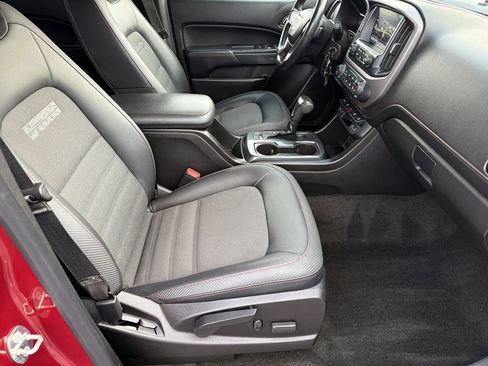 Used 2018 GMC Canyon All Terrain w/ Trailering Package image 13