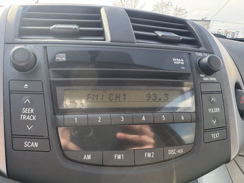 Used 2008 Toyota RAV4 Sport image 26