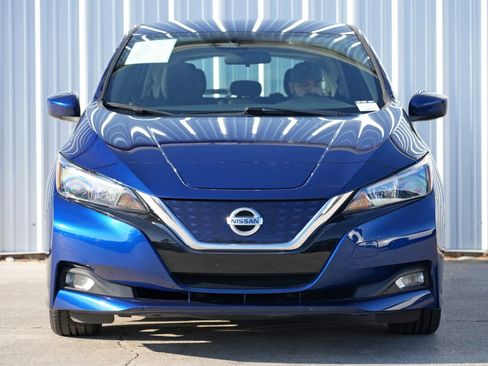 Used 2021 Nissan Leaf SV image 6