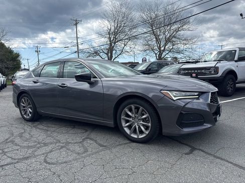 Used 2023 Acura TLX FWD image 2